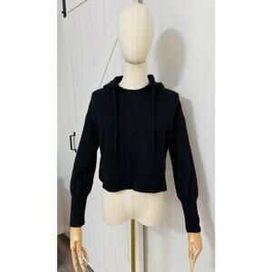 Le Ore Women’s Size S Black Cashmere Cropped Hooded Pullover Sweater Pockets